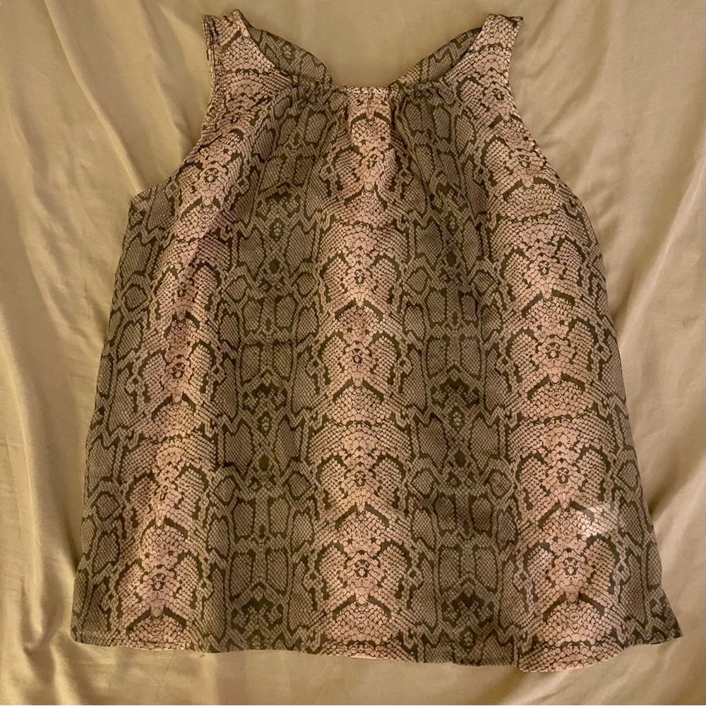 Old Navy tank